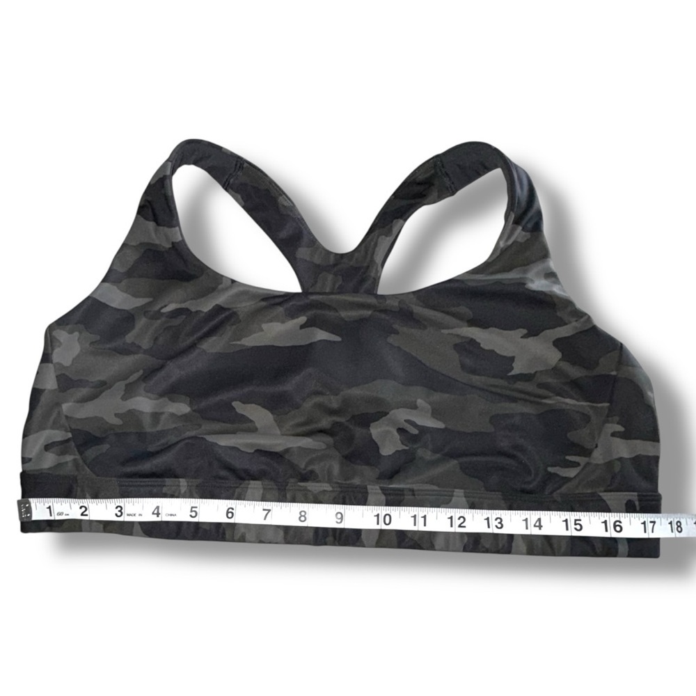 ATHLETA Ultimate Printed Bra D & DD+ | Plus 1X | Olive Camo - Picture 9 of 10